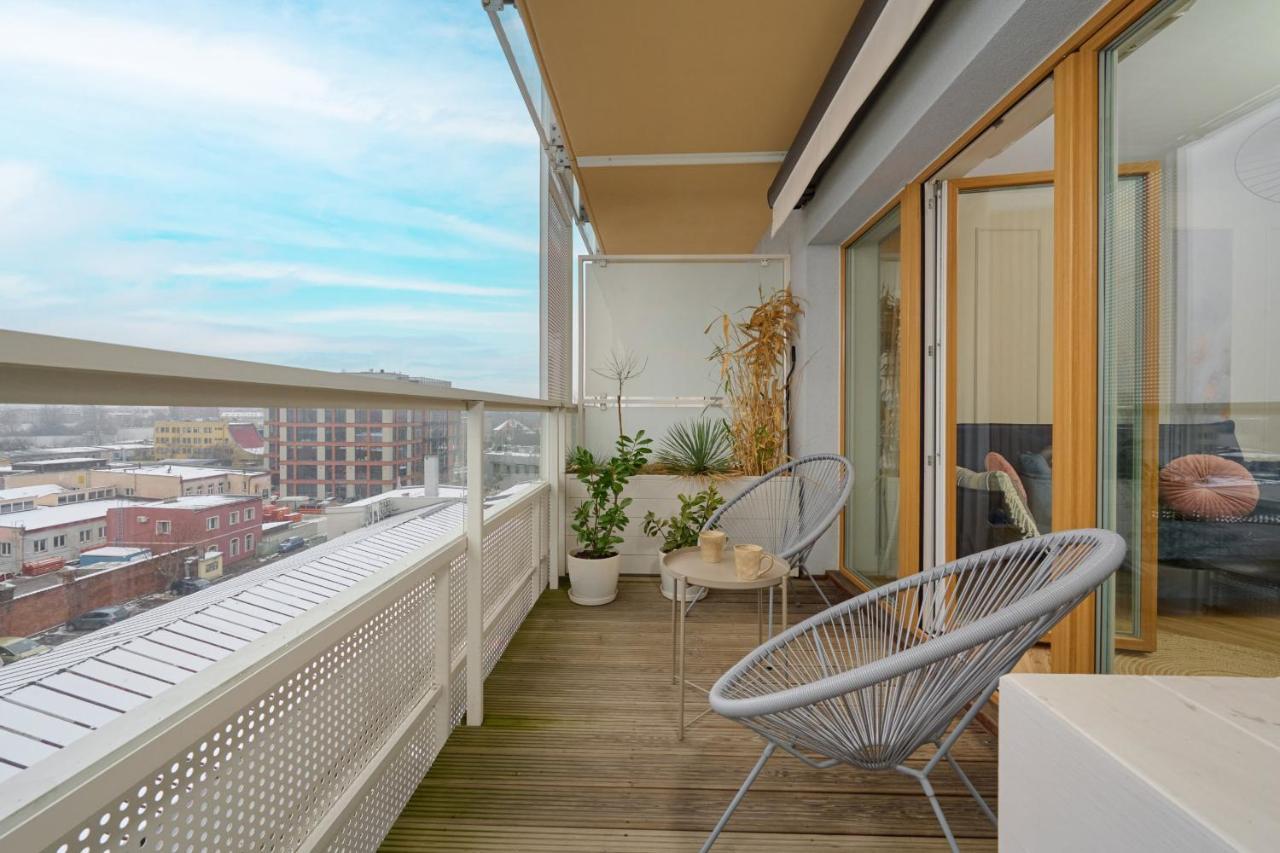 Apartment Elegant With Balcony Krakowska By Renters Prestige